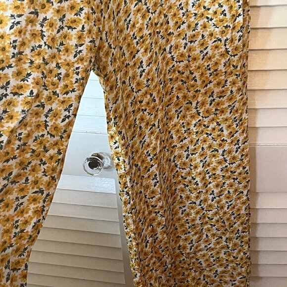 Faithfull The Brand Della Jumpsuit yellow floral cap sleeve 4 smocking small - Picture 7 of 12